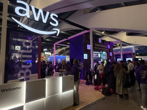 ���������꡼ No.001�Υ���ͥ������ / ��GDC 2025��Amazon Web Services�Υ��饦�ɥ����ӥ��ϥ����೫ȯ�ȱ��Ĥ�ɤ��Ѥ���Τ����������ޥ��ʹ���ǿ���Ÿ˾��PR��