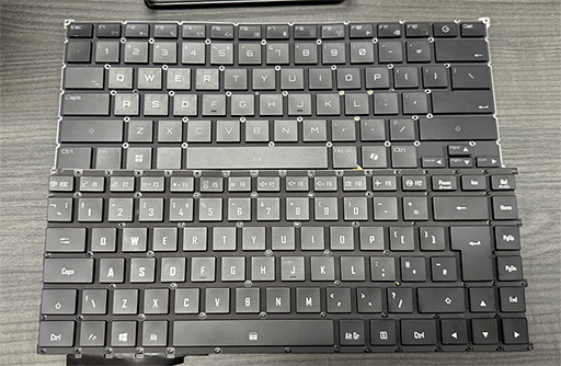 画像ギャラリー No.008のサムネイル画像 / GeForce RTX 5070搭載のゲーマー向けノートPCや500Hz表示対応ディスプレイなどGIGABYTEが新製品を紹介