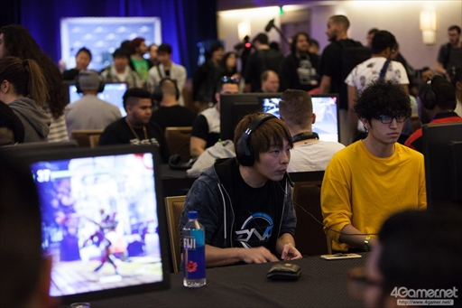 ���������꡼ No.020�Υ���ͥ������ / ��Capcom Cup 2017�ס�����Ǹ����������ܤΥͥ�����μ�ˡ��ǽ�ͽ����Last Chance Qualifier�פ����Ť��줿����Twitter�ޤȤ�