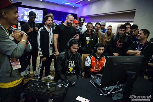 ���������꡼ No.043�Υ���ͥ������ / ��Capcom Cup 2017�ס�����Ǹ����������ܤΥͥ�����μ�ˡ��ǽ�ͽ����Last Chance Qualifier�פ����Ť��줿����Twitter�ޤȤ�