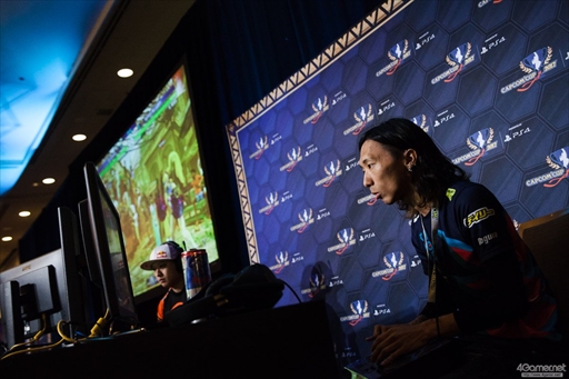 ���������꡼ No.023�Υ���ͥ������ / �֥��ȥ꡼�ȥե�������V�פθ�����������Capcom Cup 2017�����郎���롣�ǽ����˿ʽФ���8�ͤ����ꤷ��2����Twitter�ޤȤ�