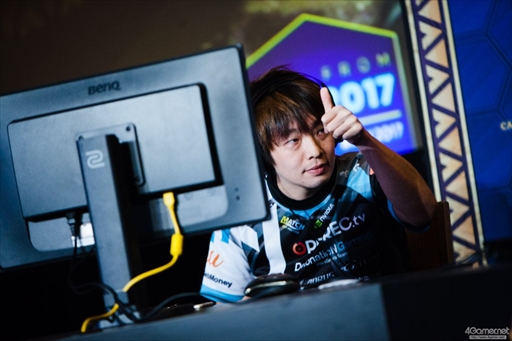 ���������꡼ No.026�Υ���ͥ������ / �֥��ȥ꡼�ȥե�������V�פθ�����������Capcom Cup 2017�����郎���롣�ǽ����˿ʽФ���8�ͤ����ꤷ��2����Twitter�ޤȤ�