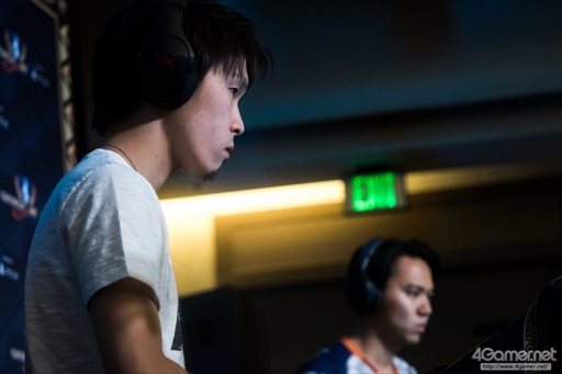 ���������꡼ No.028�Υ���ͥ������ / �֥��ȥ꡼�ȥե�������V�פθ�����������Capcom Cup 2017�����郎���롣�ǽ����˿ʽФ���8�ͤ����ꤷ��2����Twitter�ޤȤ�