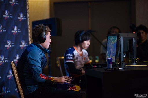 ���������꡼ No.030�Υ���ͥ������ / �֥��ȥ꡼�ȥե�������V�פθ�����������Capcom Cup 2017�����郎���롣�ǽ����˿ʽФ���8�ͤ����ꤷ��2����Twitter�ޤȤ�