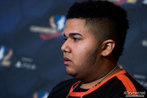 ���������꡼ No.036�Υ���ͥ������ / �֥��ȥ꡼�ȥե�������V�פθ�����������Capcom Cup 2017�����郎���롣�ǽ����˿ʽФ���8�ͤ����ꤷ��2����Twitter�ޤȤ�