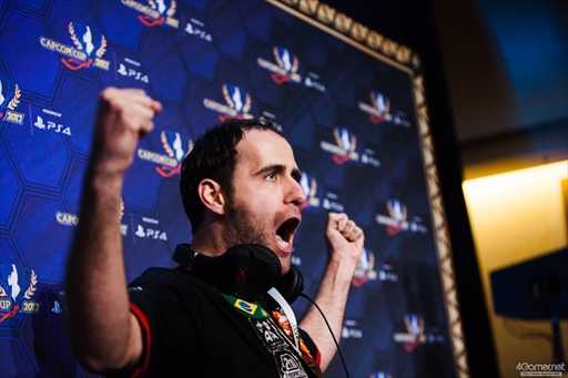 ���������꡼ No.057�Υ���ͥ������ / �֥��ȥ꡼�ȥե�������V�פθ�����������Capcom Cup 2017�����郎���롣�ǽ����˿ʽФ���8�ͤ����ꤷ��2����Twitter�ޤȤ�