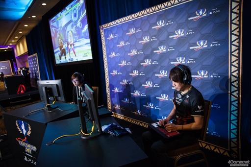 ���������꡼ No.058�Υ���ͥ������ / �֥��ȥ꡼�ȥե�������V�פθ�����������Capcom Cup 2017�����郎���롣�ǽ����˿ʽФ���8�ͤ����ꤷ��2����Twitter�ޤȤ�