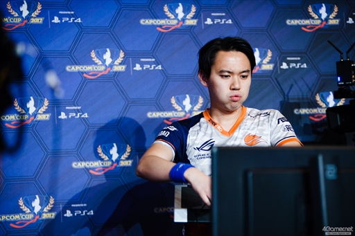 ���������꡼ No.070�Υ���ͥ������ / �֥��ȥ꡼�ȥե�������V�פθ�����������Capcom Cup 2017�����郎���롣�ǽ����˿ʽФ���8�ͤ����ꤷ��2����Twitter�ޤȤ�