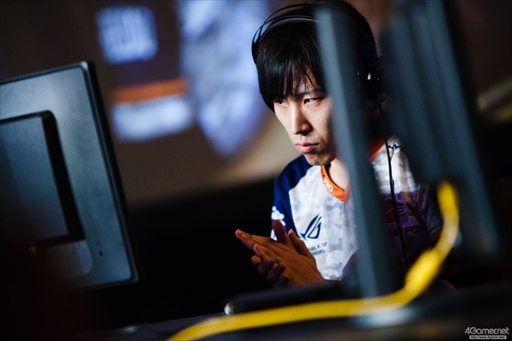 ���������꡼ No.078�Υ���ͥ������ / �֥��ȥ꡼�ȥե�������V�פθ�����������Capcom Cup 2017�����郎���롣�ǽ����˿ʽФ���8�ͤ����ꤷ��2����Twitter�ޤȤ�