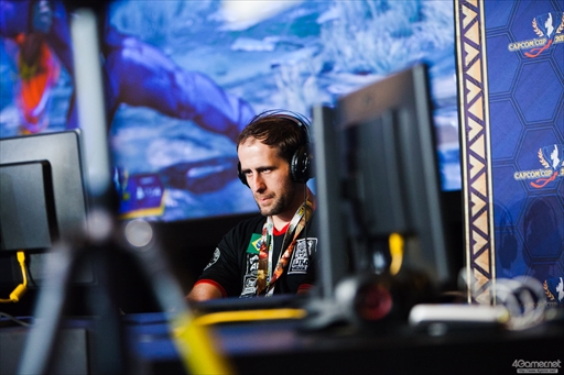 ���������꡼ No.082�Υ���ͥ������ / �֥��ȥ꡼�ȥե�������V�פθ�����������Capcom Cup 2017�����郎���롣�ǽ����˿ʽФ���8�ͤ����ꤷ��2����Twitter�ޤȤ�