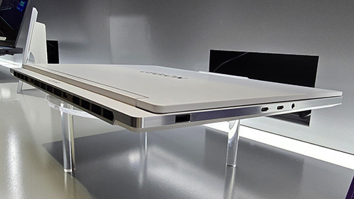 画像ギャラリー No.004のサムネイル画像 / LenovoのゲームPC「Legion」2025年モデルの見どころは? 有機ELパネル搭載モデルを拡充し,独自のAI機能で性能を引き出す