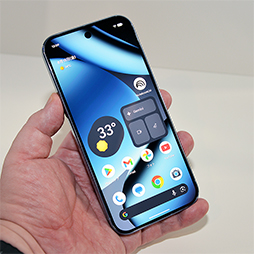 画像ギャラリー No.011のサムネイル画像 / Googleの新型スマホ「Pixel 10」シリーズが登場。最新SoC「Tensor G5」採用でAI機能をさらに強化