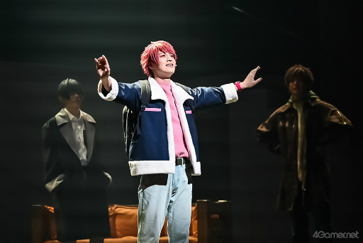 画像ギャラリー No.008のサムネイル画像 / 全劇団員&初代リーダーズが集結「MANKAI STAGE『A3!』ACT3! 2025」ゲネプロレポート。劇団員たちの絆が舞台に満開の花を咲かせる