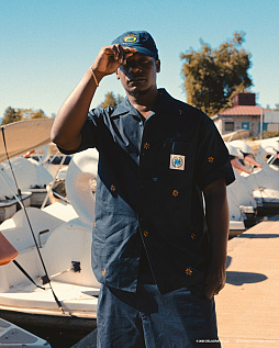 画像ギャラリー No.004のサムネイル画像 / 「パラッパラッパー」×WIND AND SEA×De La Soulコラボ決定。花のモチーフやパラッパのカエルのロゴなどを使用したアイテムを展開