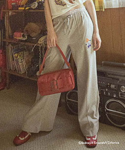 ���������꡼ No.009�Υ���ͥ������ / FOREVER 21�ȡ֥ѥ�åѥ�åѡ��פ��饳��ܡ�T����Ĥ䥹�����åȥѥ�Ĥʤɤ�7��18����ꥪ��饤���ꥢ��Ź�ޤ�����