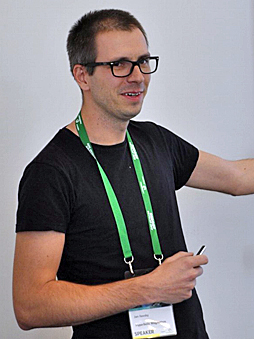 ���������꡼ No.002�Υ���ͥ������ / ���ä�2�ͤǺ�ä��������Chameleon Run�פ�Apple Design Award����ޤǡ������ơ���äƤ���