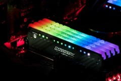 MicronDDR4-3000бLEDߥ͡դޡ⥸塼ȯ