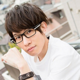 画像ギャラリー No.007のサムネイル画像 / 「千銃士」,暗闇で隠されていた「現代銃」の全身像を公開。豊永利行さんや安元洋貴さんらのサイン色紙が当たるキャンペーンを開催