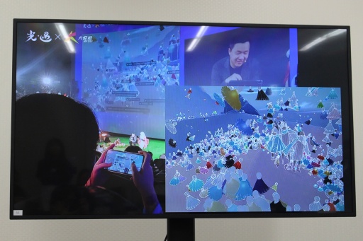 画像ギャラリー No.014のサムネイル画像 / 6周年を迎えた「Sky 星を紡ぐ子どもたち」が実現した「映画祭」。ゲーム内で映画を上映する試みについて,ジェノヴァ・チェン氏が経緯を語った