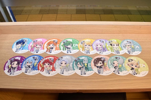 ���������꡼ No.032�Υ���ͥ������ / ���塼�Ȥ��������������������饹�Ȥ����ޤ�ʤ��������˥ᥤ�ȥ��ե�����åסߡ�DREAM!ing�פˤ�륳��ܥ��ե����ݡ���