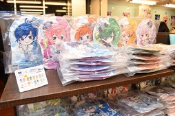 ���������꡼ No.047�Υ���ͥ������ / ���塼�Ȥ��������������������饹�Ȥ����ޤ�ʤ��������˥ᥤ�ȥ��ե�����åסߡ�DREAM!ing�פˤ�륳��ܥ��ե����ݡ���