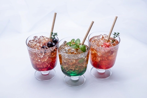 ���������꡼ No.012�Υ���ͥ������ / ����ܥ��ե���Memorial DREAM!ing Cafe�פ�1��28������2��21���ޤǤδ��ָ������������ޤ˥����ץ�