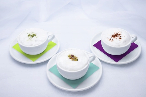 ���������꡼ No.013�Υ���ͥ������ / ����ܥ��ե���Memorial DREAM!ing Cafe�פ�1��28������2��21���ޤǤδ��ָ������������ޤ˥����ץ�