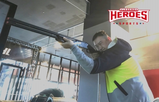 ���������꡼ No.001�Υ���ͥ������ / �θ������ߥ塼�����ȵ��֥쥸����ɥ��ݡ��ĥҡ��������ס�ͷ�٤���ܤˡ֥��졼�ͷ�פȡ֥�����󥰡פ��ä��