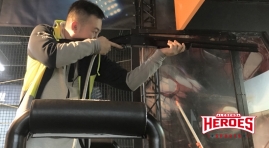 ���������꡼ No.006�Υ���ͥ������ / �θ������ߥ塼�����ȵ��֥쥸����ɥ��ݡ��ĥҡ��������ס�ͷ�٤���ܤˡ֥��졼�ͷ�פȡ֥�����󥰡פ��ä��