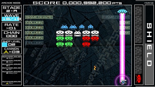 3ʤäо줹PCǡSPACE INVADERS EXTREMEץץå󡣸̲BGM̯˥֥ɤ줿ʲ١