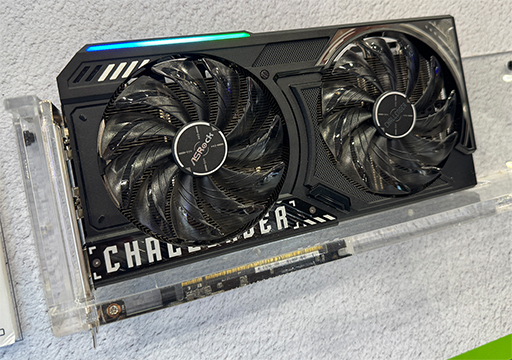 画像ギャラリー No.003のサムネイル画像 / Radeon RX 9060 XT搭載カードや光らないマザーボードなど,ASRockブースの注目製品をチェック