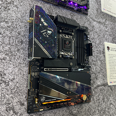 画像ギャラリー No.008のサムネイル画像 / Radeon RX 9060 XT搭載カードや光らないマザーボードなど,ASRockブースの注目製品をチェック