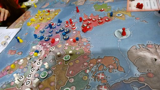 SPIEL'18 줾ޤ˥ܥɥǡȥѥɥɡ25ǯλФޤѤäEuropa Universalis: The Board GameפͷǤ