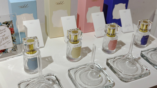 ꡼ No.005Υͥ / 61Υե쥰󥹤롪ɥεɽ֤󤵤֤륹Parfum꡼ݡ