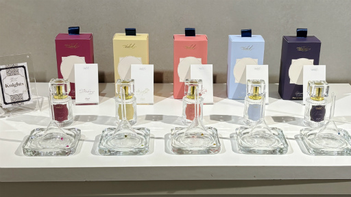 ꡼ No.008Υͥ / 61Υե쥰󥹤롪ɥεɽ֤󤵤֤륹Parfum꡼ݡ