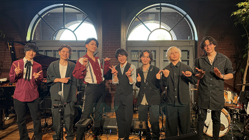 画像ギャラリー No.026のサムネイル画像 / ESバンドの熱い演奏! 阿座上洋平さん&豊島修平さんもゲストで登場! 「あんスタ!!」名曲をバンド生演奏で届ける「ENSEMBLE STARS!! BAND LIVE」レポート