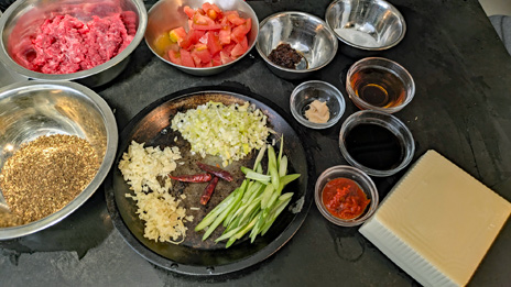 画像ギャラリー No.002のサムネイル画像 / 伝説のバカゲー「炎の料理人クッキングファイター好」に出てきた,活火山麻婆豆腐を作る。俺のコラボカフェ:Menu 076