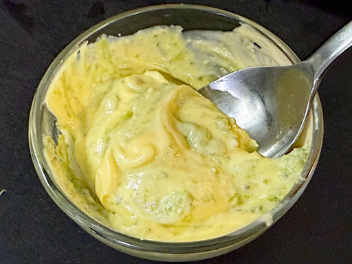 画像ギャラリー No.003のサムネイル画像 / 「ポケモンSV」に出てくるサンドイッチ「すしふうサンド」を作ってみた。俺のコラボカフェ:Menu 077