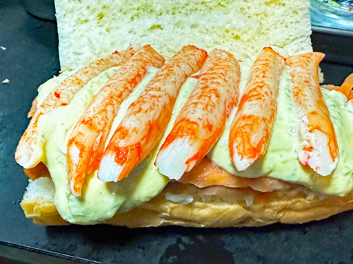 画像ギャラリー No.005のサムネイル画像 / 「ポケモンSV」に出てくるサンドイッチ「すしふうサンド」を作ってみた。俺のコラボカフェ:Menu 077