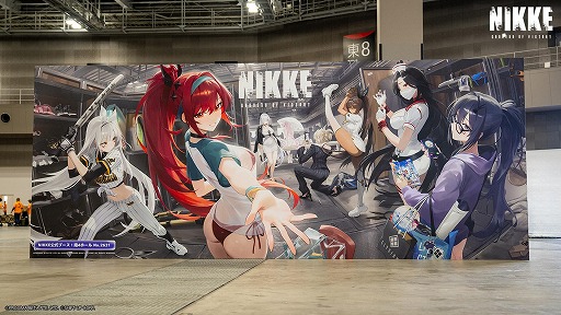 画像ギャラリー No.007のサムネイル画像 / 「勝利の女神:NIKKE」コミケ106の公式ブースレポートを公開。水着ドレス姿のコスプレパフォーマンスを披露