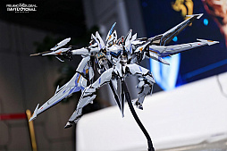 ���������꡼ No.010�Υ���ͥ������ / �Υ��󥿥ӥ塼�ϥᥫ���������STG��Mecha BREAK�ס����������ӥ����3�����3���Υڡ����ǿ������о졣�ե����奢�䥢�˥���Ѷ�Ū��Ÿ��