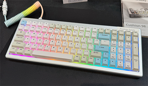 画像ギャラリー No.007のサムネイル画像 / つかみ持ち特化のEndgame Gear製マウス「OP1 8K」や「XM2 8K」に搭載センサーを変更した第2世代モデルが登場