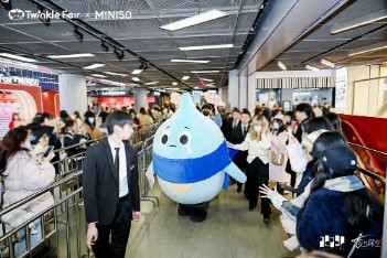 ���������꡼ No.046�Υ���ͥ������ / ���ʤ��������ơ��⤦1ǯ���Ф��ޤ����������ȿ����פδ��פε��פ򤿤ɤ륢�˥С����꡼�ý�����PR��