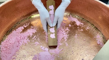 画像ギャラリー No.013のサムネイル画像 / 星のカービィと京都「鶴屋吉信」のコラボ和菓子「カービィの夢の泉の星こばこ」,7月1日から期間限定で再販決定。予約注文の受付開始