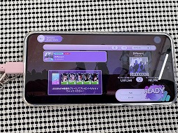 画像ギャラリー No.003のサムネイル画像 / LE SSERAFIMの新曲「DIFFERENT」を体験できる。さいたまスーパーアリーナのライブ会場に「Rhythm Hive」プレイゾーンを3日間限定展開