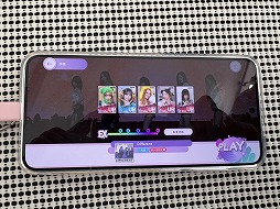 画像ギャラリー No.004のサムネイル画像 / LE SSERAFIMの新曲「DIFFERENT」を体験できる。さいたまスーパーアリーナのライブ会場に「Rhythm Hive」プレイゾーンを3日間限定展開