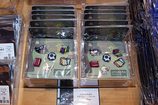 画像ギャラリー No.014のサムネイル画像 / 「メグとばけもの」POP UP SHOP内覧会レポート。池袋PARCO本館に“魔界のお祭り会場”が! イベント用の描き下ろしイラストのグッズも多数