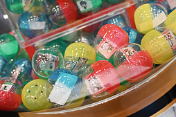 ꡼ No.013Υͥ / Ĭפ1ǯǰƳŤƤꥢ륤٥ȤݡȡΥ٥ƥ館륤󥿥饯䡤Ÿʪץ쥤䡼λƤʤɤڤ