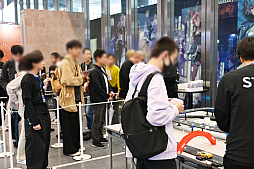 ꡼ No.017Υͥ / Ĭפ1ǯǰƳŤƤꥢ륤٥ȤݡȡΥ٥ƥ館륤󥿥饯䡤Ÿʪץ쥤䡼λƤʤɤڤ