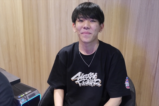 画像ギャラリー No.016のサムネイル画像 / 「ストリートファイター6」のプロゲーマーが講師となり,次世代を担う生徒を導く。「Red Bull 283 Academy」合宿レポート